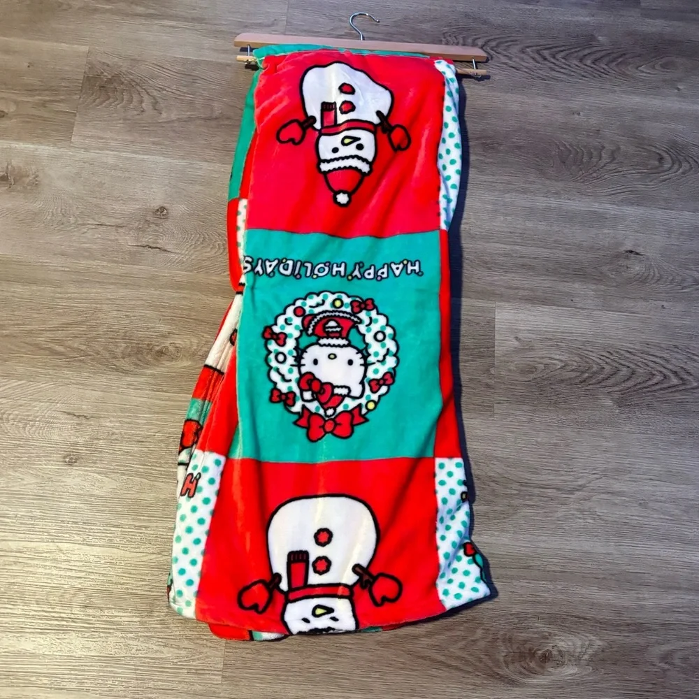 Christmas Hello Kitty Blanket